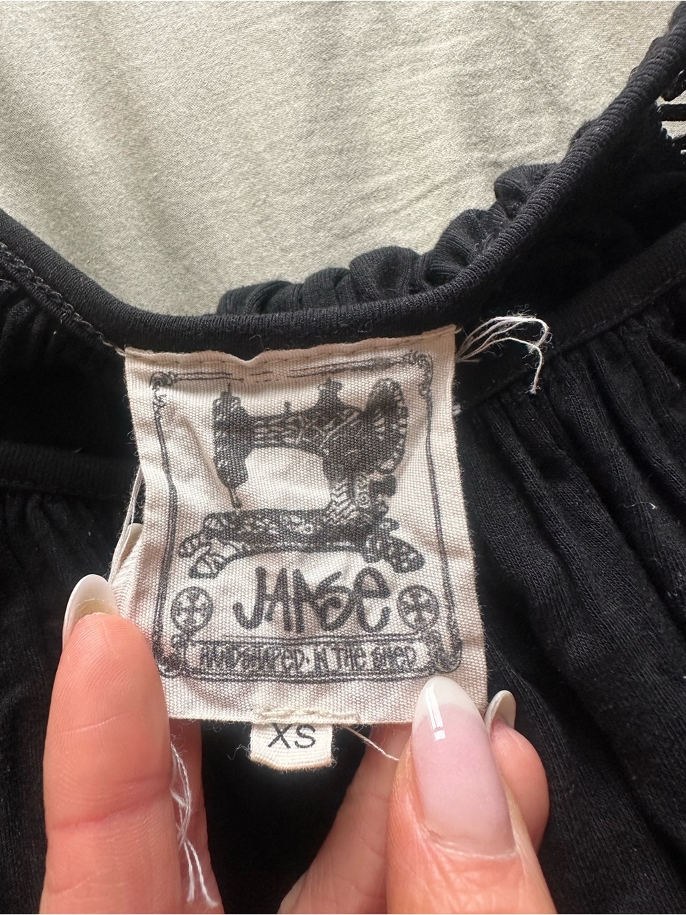 LF x Jaase Black Ruffled Hem Long Sleeve Tunic - Picture 3 of 5